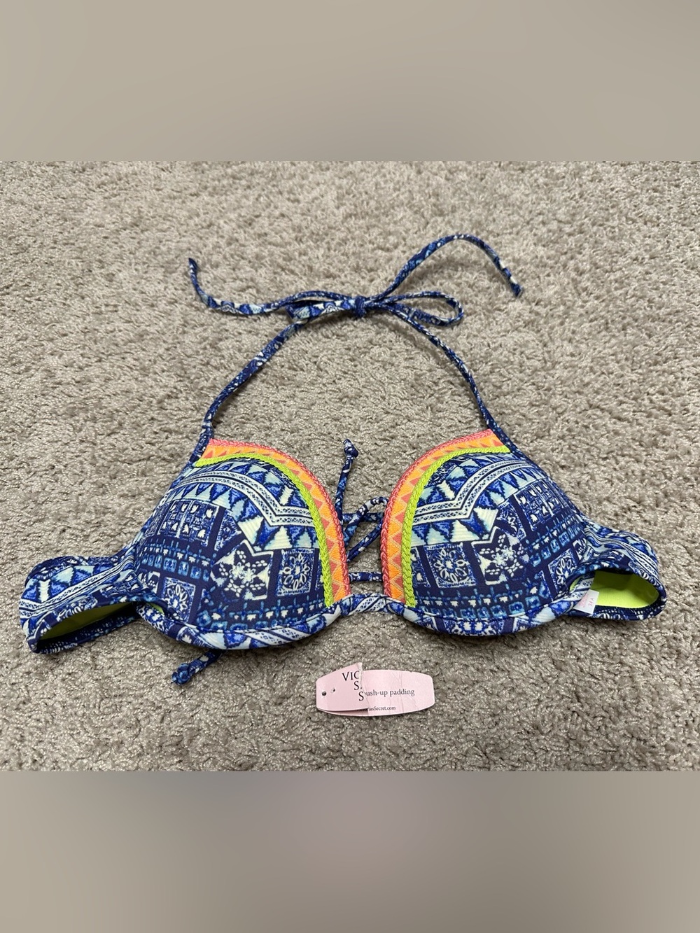Stunning Victoria’s Secret Push up Bikini top